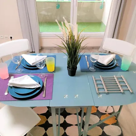 Lovely Flat Nearby Paris Fully Redone With Free Parking On Premises And Balcony *