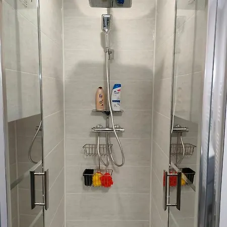 Apartment Lovely Flat Nearby Paris Fully Redone With Free Parking On Premises And Balcony